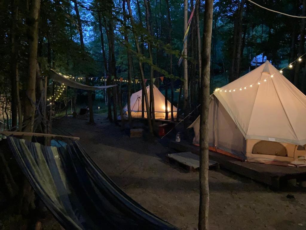 Glampspace - Szlak Beskidzki Hotell Międzybrodzie Bialskie Exteriör bild